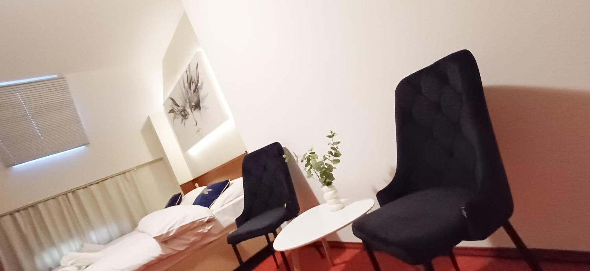 Castello Kamilla Apartment *